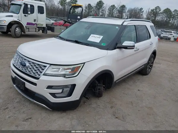 1FM5K8HT2HGD35840 2017 FORD EXPLORER - Image 2