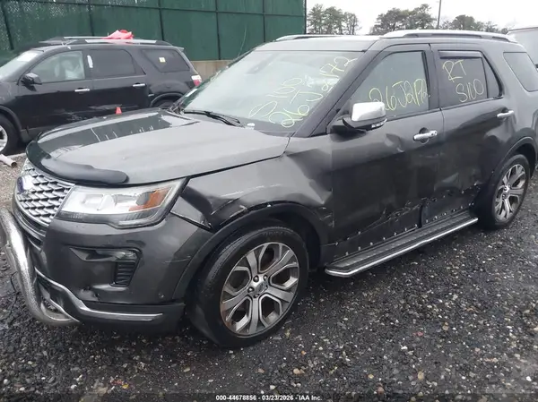 1FM5K8HT2JGB27527 2018 FORD EXPLORER - Image 2