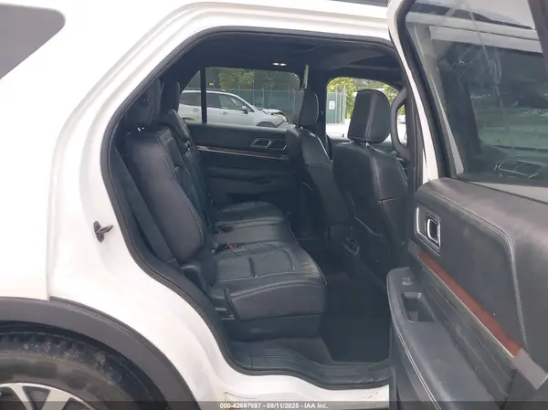 1FM5K8HT2JGB35742 2018 FORD EXPLORER - Image 8