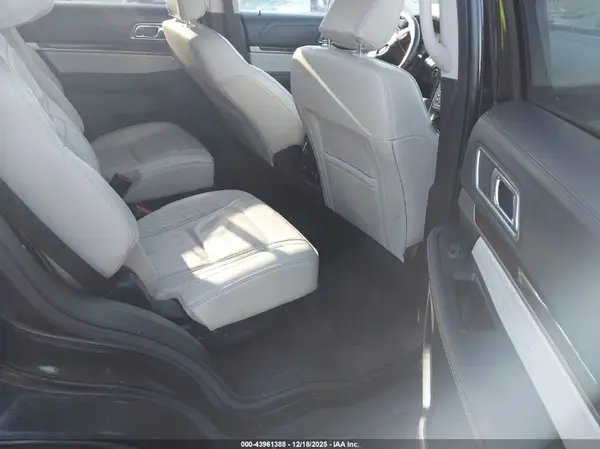 1FM5K8HT2JGC04056 2018 FORD EXPLORER - Image 8