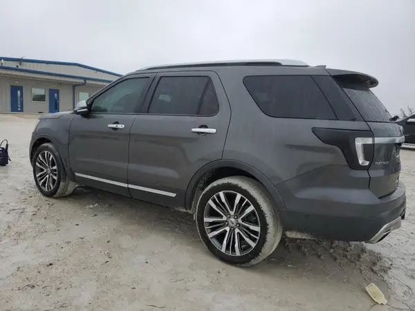 1FM5K8HT3GGA73163 2016 FORD EXPLORER - Image 2