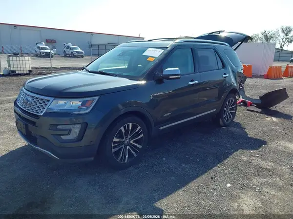 1FM5K8HT3GGC97632 2016 FORD EXPLORER - Image 2