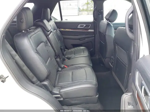 1FM5K8HT3HGA16270 2017 FORD EXPLORER - Image 8