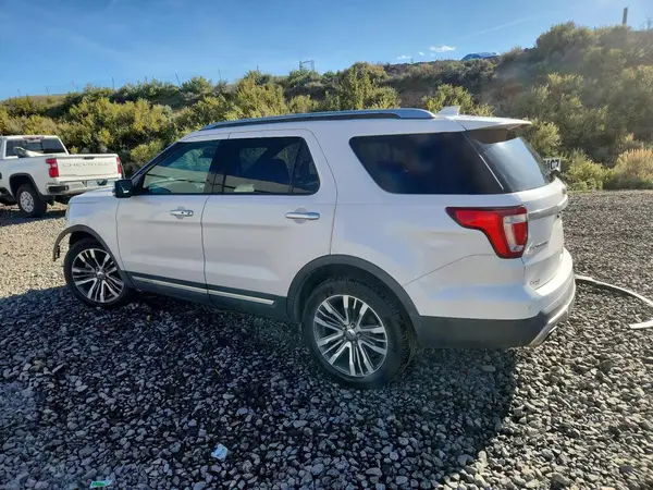 1FM5K8HT3HGD21879 2017 FORD EXPLORER - Image 2