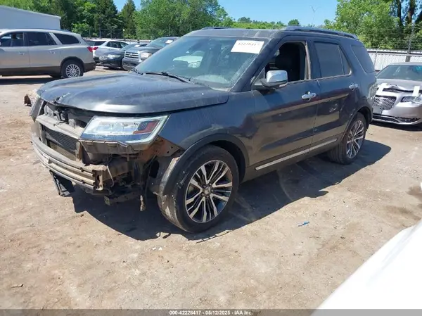 1FM5K8HT3HGE10898 2017 FORD EXPLORER - Image 2