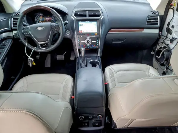 1FM5K8HT3JGC05670 2018 FORD EXPLORER - Image 8