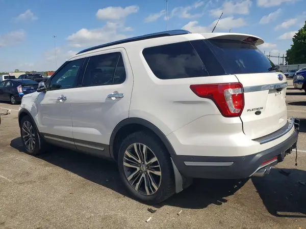 1FM5K8HT3JGC38068 2018 FORD EXPLORER - Image 2