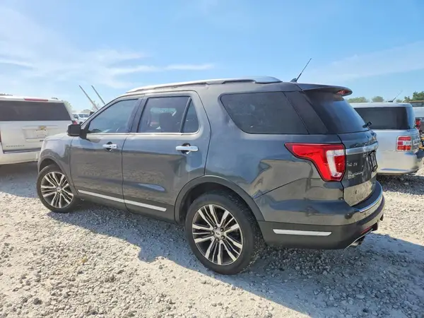 1FM5K8HT3KGA51656 2019 FORD EXPLORER - Image 2