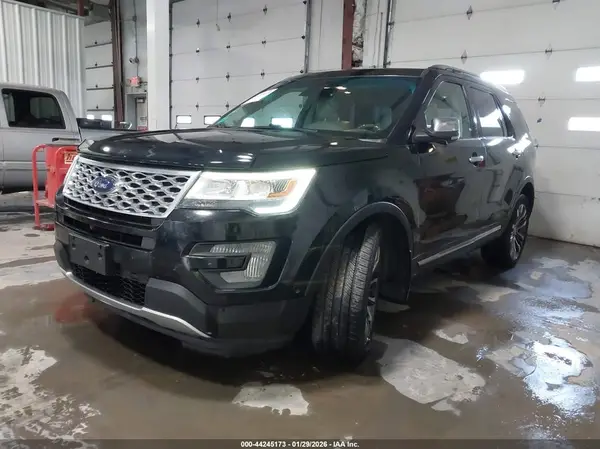 1FM5K8HT4GGC04763 2016 FORD EXPLORER - Image 2