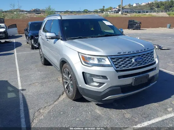 1FM5K8HT4GGC47631 2016 FORD EXPLORER - Image 1
