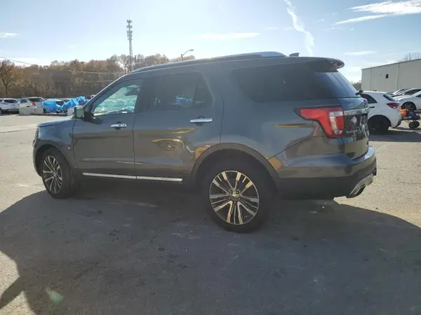 1FM5K8HT4GGC82833 2016 FORD EXPLORER - Image 2