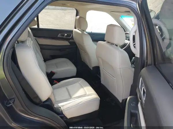1FM5K8HT4HGA07805 2017 FORD EXPLORER - Image 8