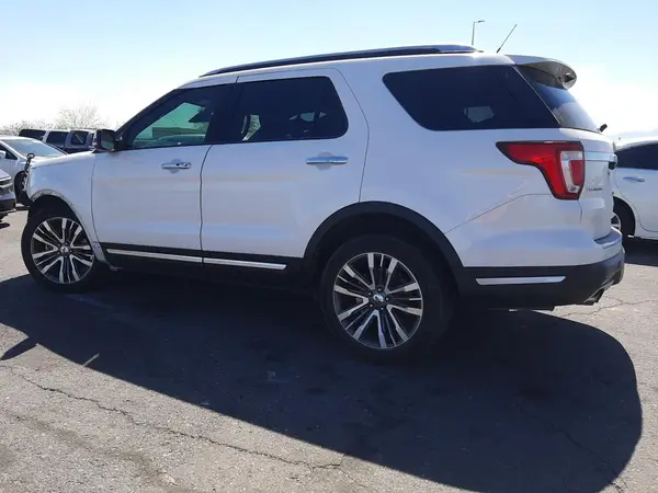 1FM5K8HT4JGA36114 2018 FORD EXPLORER - Image 2