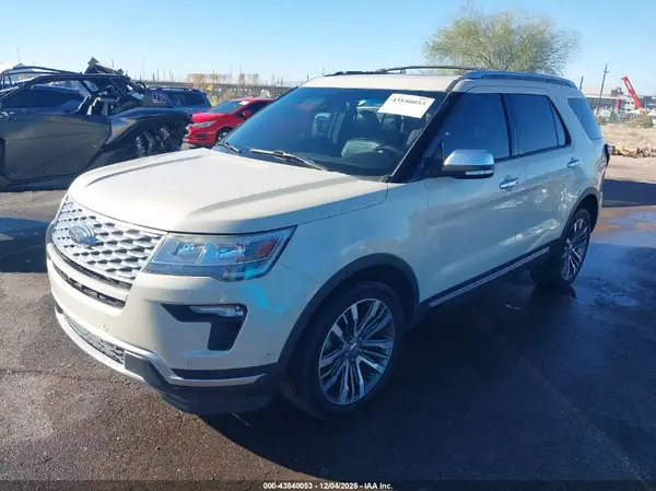 1FM5K8HT4JGC33705 2018 FORD EXPLORER - Image 2