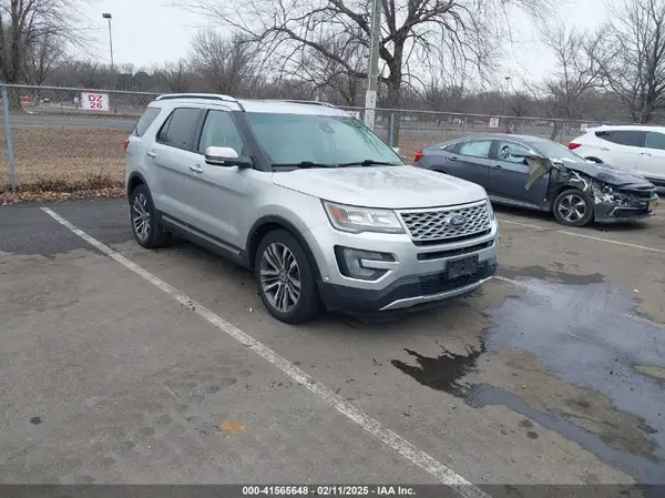 1FM5K8HT5GGB57324 2016 FORD EXPLORER - Image 1