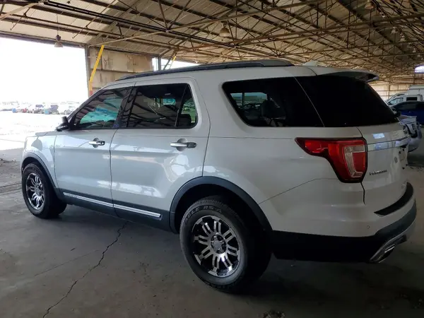 1FM5K8HT5GGB95099 2016 FORD EXPLORER - Image 2