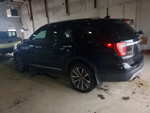 1FM5K8HT5GGC11916 2016 FORD EXPLORER - Image 2