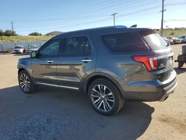 1FM5K8HT5GGC12547 2016 FORD EXPLORER - Image 2