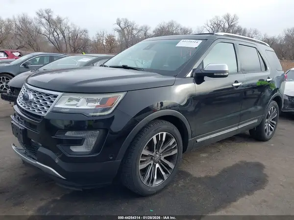 1FM5K8HT5GGC22267 2016 FORD EXPLORER - Image 2