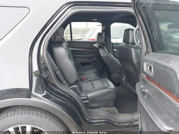 1FM5K8HT5GGC22267 2016 FORD EXPLORER - Image 8