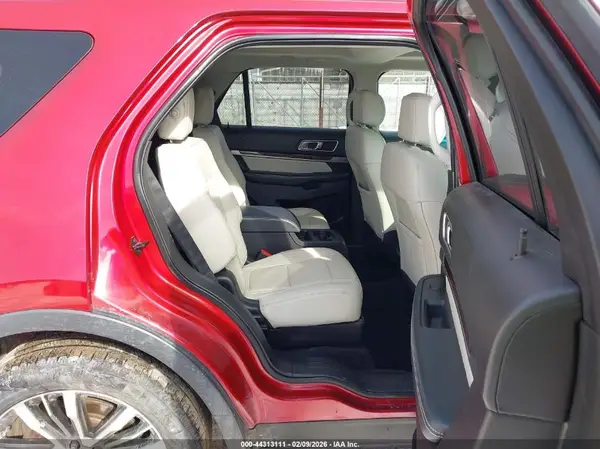 1FM5K8HT5HGA85722 2017 FORD EXPLORER - Image 8