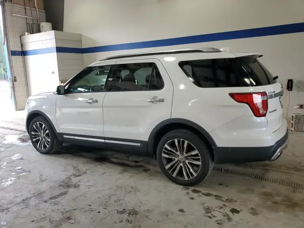 1FM5K8HT5HGC59689 2017 FORD EXPLORER - Image 2