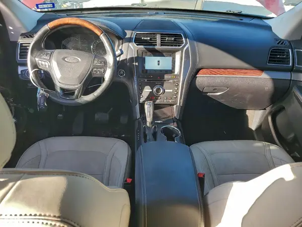 1FM5K8HT5HGC61569 2017 FORD EXPLORER - Image 8