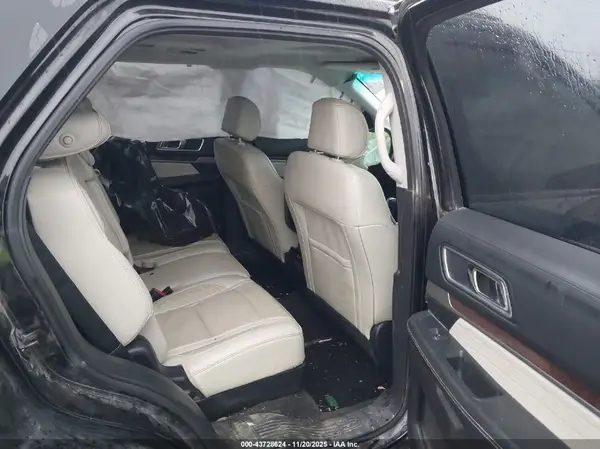 1FM5K8HT5HGD71490 2017 FORD EXPLORER - Image 8