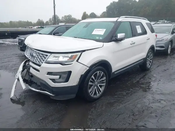1FM5K8HT5HGE26780 2017 FORD EXPLORER - Image 2