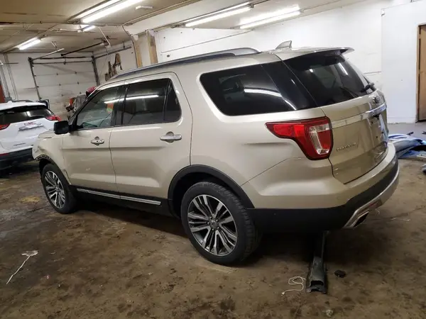 1FM5K8HT5HGE37536 2017 FORD EXPLORER - Image 2