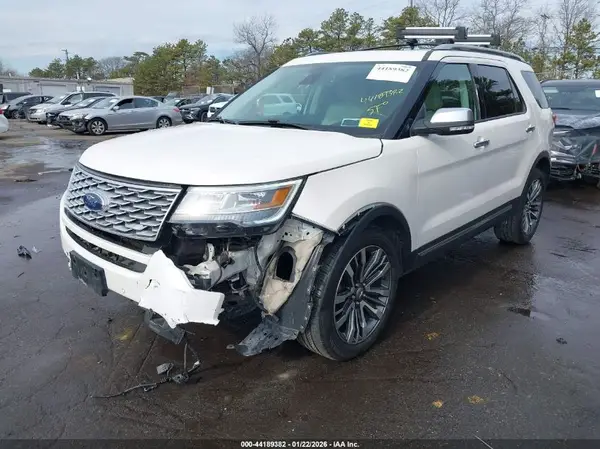 1FM5K8HT5JGA38826 2018 FORD EXPLORER - Image 2