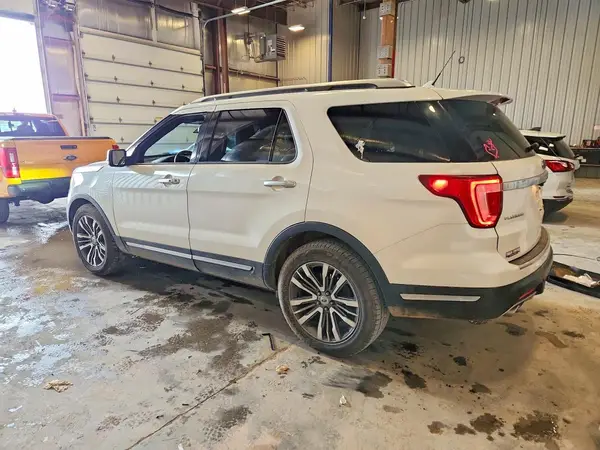 1FM5K8HT5JGA52953 2018 FORD EXPLORER - Image 2