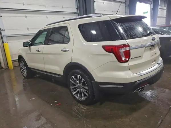 1FM5K8HT5JGB16196 2018 FORD EXPLORER - Image 2