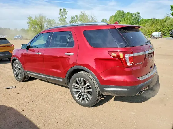 1FM5K8HT5JGC34846 2018 FORD EXPLORER - Image 2