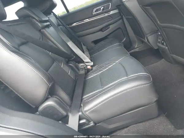 1FM5K8HT5JGC60847 2018 FORD EXPLORER - Image 8