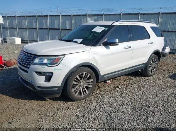 1FM5K8HT5KGA58043 2019 FORD EXPLORER - Image 2