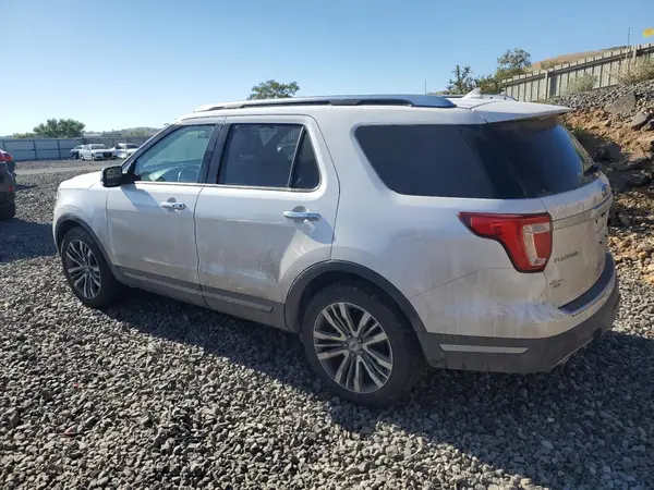 1FM5K8HT5KGA73576 2019 FORD EXPLORER - Image 2