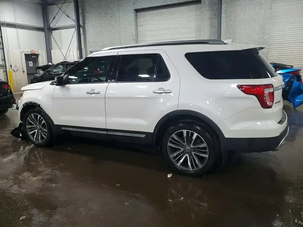 1FM5K8HT6HGA33872 2017 FORD EXPLORER - Image 2