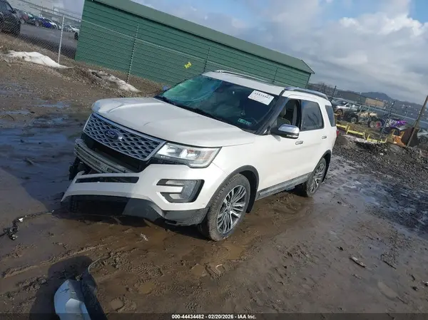 1FM5K8HT6HGC60625 2017 FORD EXPLORER - Image 2