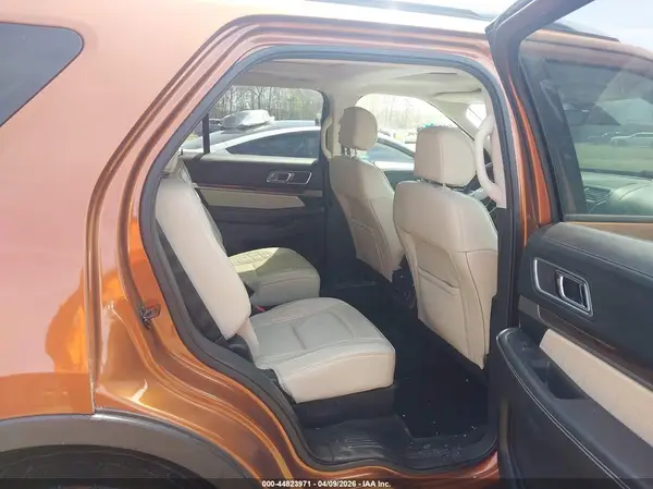 1FM5K8HT6HGE20194 2017 FORD EXPLORER - Image 8