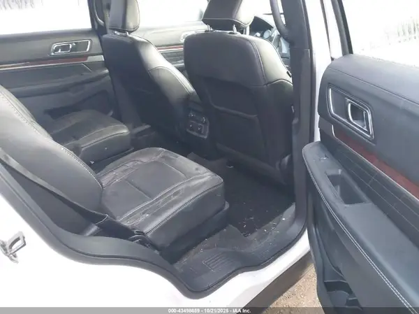 1FM5K8HT6JGA98226 2018 FORD EXPLORER - Image 8