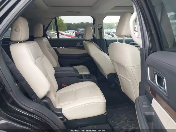 1FM5K8HT6KGA75000 2019 FORD EXPLORER - Image 8