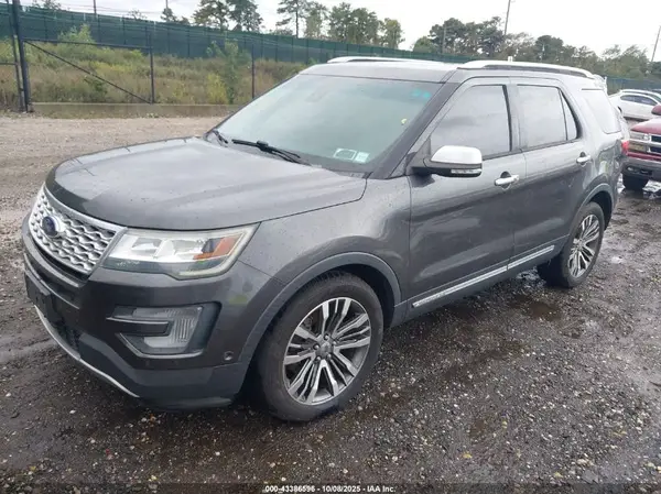 1FM5K8HT7GGA73943 2016 FORD EXPLORER - Image 2