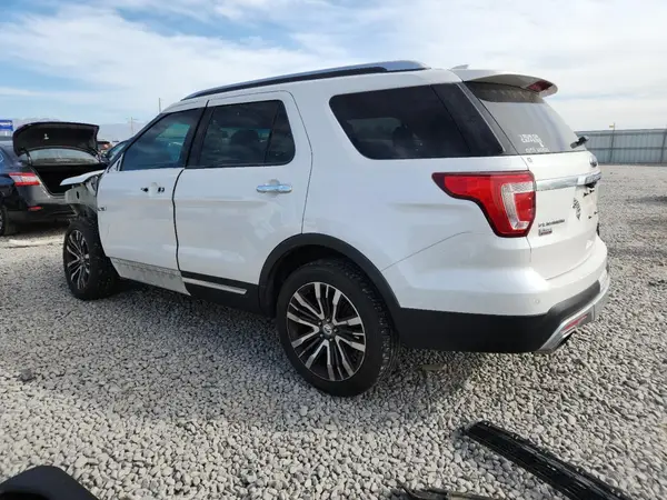 1FM5K8HT7GGB41335 2016 FORD EXPLORER - Image 2
