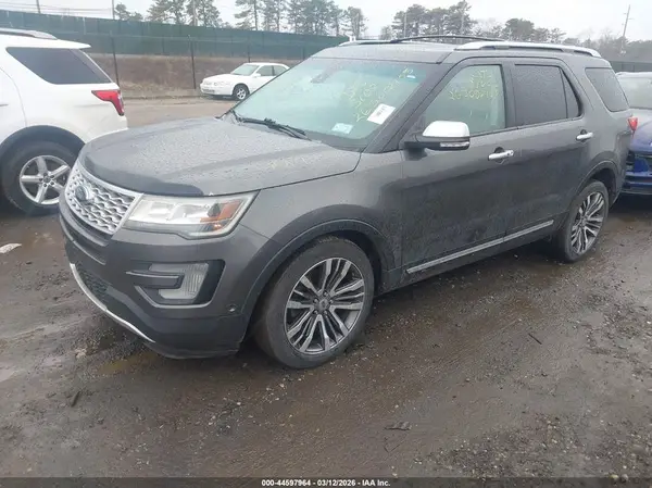 1FM5K8HT7GGB60435 2016 FORD EXPLORER - Image 2