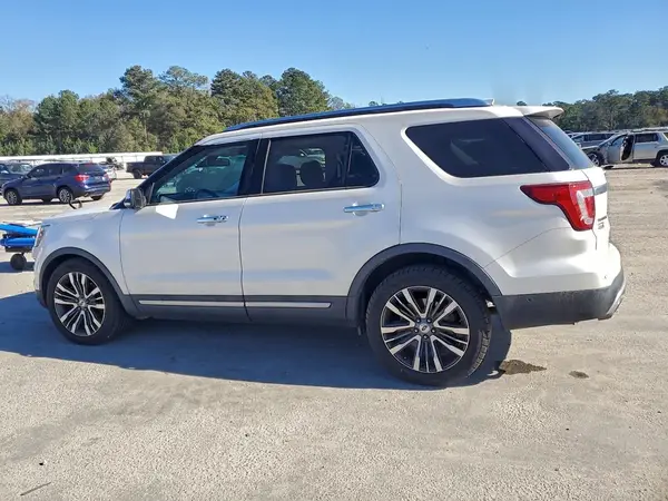 1FM5K8HT7GGC20388 2016 FORD EXPLORER - Image 2