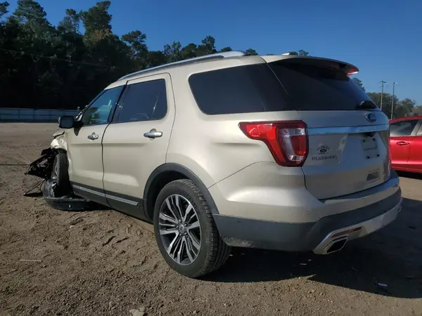 1FM5K8HT7HGA15803 2017 FORD EXPLORER - Image 2