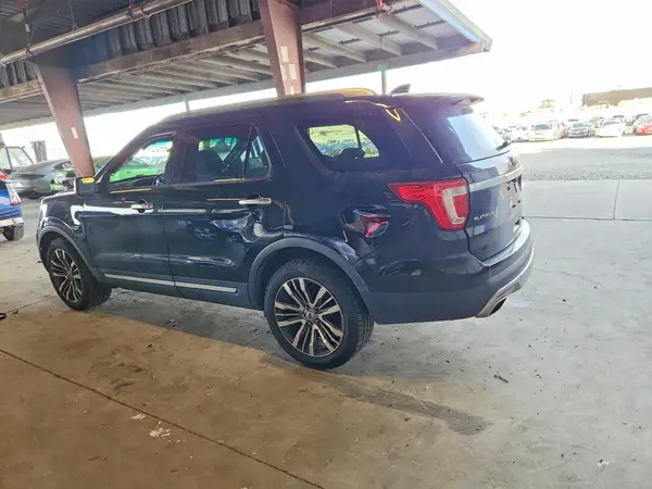 1FM5K8HT7HGB64471 2017 FORD EXPLORER - Image 2