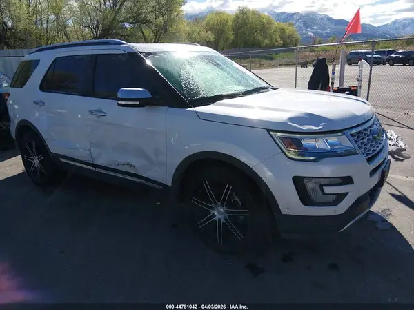 1FM5K8HT7HGC05830 2017 FORD EXPLORER - Image 1