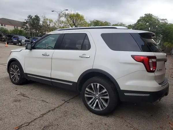 1FM5K8HT7KGA02296 2019 FORD EXPLORER - Image 2